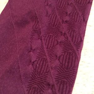 Nux Maroon leggings